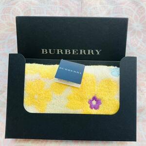 【人気柄】新品/BURBERRY/タオルハンカチ/正規品/バーバリー/綿100%/未使用/即決あり/匿名発送/ハンドタオル/黄色/日本製/ギフト/花柄/箱有