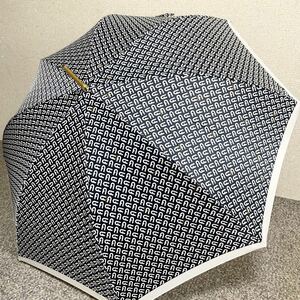 送料無料 新品 フルラ 傘 雨傘 長傘 女性用 A