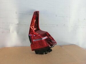 VOLVO V60 ZB right tail lamp 32291359 Volvo 