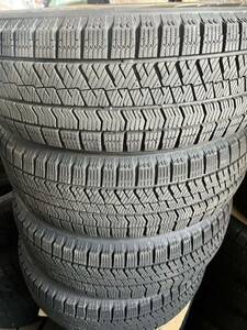 185/60R15 スタッドレス タイヤ 4本 ブリヂストン VRX 2 バリ 山