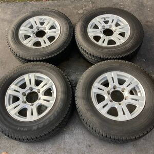 スタッドレスタイヤ キャラバン　ニッサン　195-80R15 6J ET33 6H PCD139.7 BLIZZAK VL1 アルミホイール セット　4本