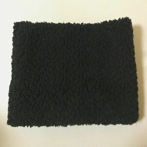 【美品】黒　ブラック　モコモコ シンプル　韓国製　ネックウォーマー