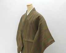 訪問着 未着用 正絹 二代目公展作 縦縞ぼかし模様 身丈161cm 裄丈66.5cm 訪問着 未使用 着物 結婚式 入学式 卒業式 b0571_画像3