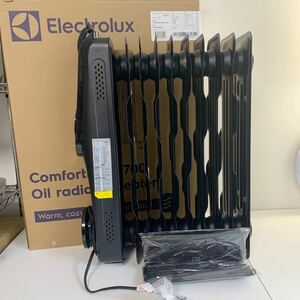 未使用品 Electrolux エレクトロラックス オイルヒーター COMFORTHEAT 700 暖房 ヒーター 家電