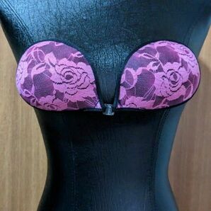 新品未使用 braless Aカップ ピンク×ブラック 花柄レース ヌーブラ 箱なし