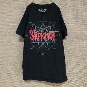 スリップノット　半袖Tシャツ　デカロゴ　魔法陣　ヘヴィメタルバンド　黒51 古着　入手困難　激レアデザイン　デカプリント ヘビメタ