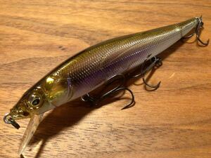 X★超美品★Megabass メガバス VISION ONETEN“HI-FLOAT“VISION 110 ビジョンワンテン“ハイフロート”ビジョン110「ITOワカサギ」ミノー