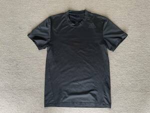 【4枚セット】adidas アディダス 半袖 Tシャツ テックフィット AEROREADY 半袖Tシャツ GLU02 FL4333 M