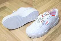 特価即決 【未使用】 PUMA ★ HELLO KITTY CALI WNS (23cm) ★ プーマ ハローキティ カリ コラボ 372328 税込定価1万3200円 箱付き_画像3