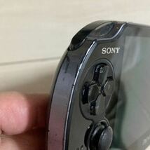 SONY PSVITA PCH-1000 ZA01 本体 wifi モデル 動作品 初期化 プレイステーション ビータ ヴィータ プレステ PS ソニー 送料無料_画像7