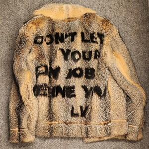 売り切り　ルイヴィトン Grey Fur LV Lettering Jacket 毛皮　LOUISVUITTON フォックス　リアルファー　ミンク　ジャケット　ブルゾン