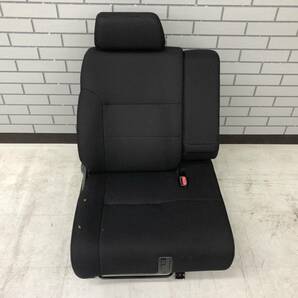 トヨタ bB DBA-QNC21 運転席 シート 中古品 【TG01043】の画像2