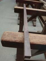 ウォルナット　WN　No.1125-C　無垢　乾燥材　角材（長さ810㎜ｘ幅25㎜ｘ厚み25㎜）1本　木材　DIY　棚板　小物作りに_画像3