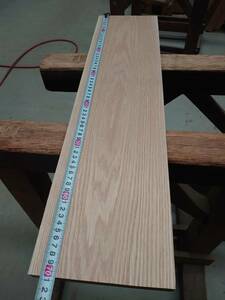 レッドオーク　No.1128-K　無垢　乾燥材　板（長さ700㎜ｘ幅175㎜ｘ厚み25㎜）1枚　木材　DIY　棚板　小物作りに