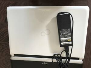 FUJITSU LIFEBOOK AH530/3Aメモリ4GB AH530/3Bメモリ4GB 2台まとめて ジャンク品