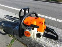 STIHL / スチール 31cc クイックチェンテンショナーエンジンチェンソー MS180C_画像1