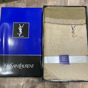 新品 未使用 保管品 贈答品 YVES SAINT LAURENT イブサンローラン イヴサンローラン ウール混毛布 140×200 シングル リバーシブル YSL