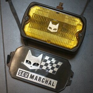 マーシャル 750 ② SEV MARCHAL ヴィンテージ フォグライト ランプ 黒カバー付 猫目 バイクカスタム Fog Lamp ジャパンラリー イエロー　