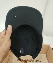 ルイヴィトン キャップ 試着のみ 超美品 付属品付き 1円スタート LouisVuitton cap _画像6