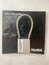 ◆ ニューヨーク近代美術館 【MoMA】 オリジナルケーブルキーホルダー シルバー 　◆_画像1