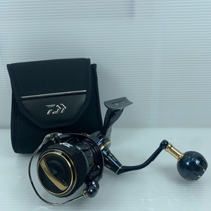 ττ DAIWA ダイワ スピニングリール 程度A 美品　23ソルティガ 4000-XH 224034 目立った傷や汚れなし