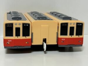 プラレール 阪神電車8000系 赤胴車 中古 清掃済 動作確認済 即決