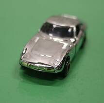 希少 美品 トミカ ミニカー No,5 TOYOTA 2000-GT トヨタ 2000GT GREASE グリース特注品 2000年記念 限定モデル 銀メッキ ワイドタイヤ_画像3