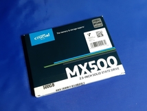 Crucial SSD 500GB MX500 内蔵2.5インチ 7mm (9.5mmスペーサー付属) 未使用_画像1