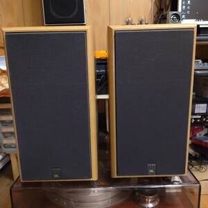 JBL2600