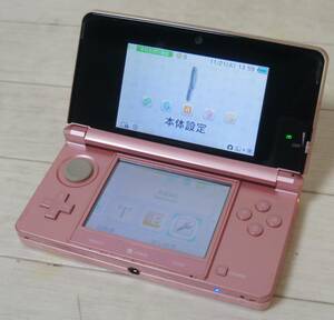 任天堂 3DS CTR-001 ミスティピンク 現状品　【R62】