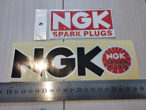 NGK ステッカー　２枚セット　車ステッカー　バイクステッカー　moto motoGP カーステッカー　ガレージ　工具箱　カーステッカー　NGK
