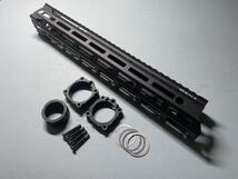 Daniel Defenseタイプ DDM4V7 MFR M-LOK 13.5インチ ハンドガード BCM MAGPUL GEISSELE 美品中古_画像2