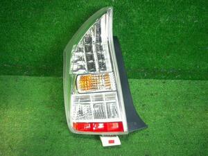 プリウス DAA-ZVW30 左テールランプ S LEDエディション 2ZR-FXE CVT 070 スタンレー 47-38 81560-47122