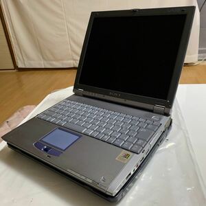 SONYのVAIOノート505とドッキンステーション