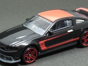 ☆☆日曜夜☆未開封新品☆2012 (FORD) MUSTANG BOSS 302 LAGUNA SECA☆HOT WHEELS