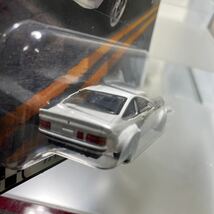 Hot Wheels BOULEVARD ‘77 HOLDEN TORANA A9X ブールバード ホールデン トラナ_画像4