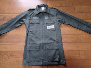 Французская военная куртка Ugecoma paris size s ~ m -m -эквивалент неиспользованный пункт 230 иен возможен
