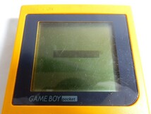1000円スタート ゲームボーイポケット 本体のみ 任天堂 Nintendo GAME BOY pocket MGB-001 黄色 イエロー レトロ 通電確認済 WHO G9016_画像9