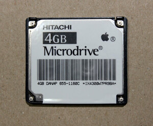 日立 マイクロドライブ 4GB （Appleマーク付）・中古