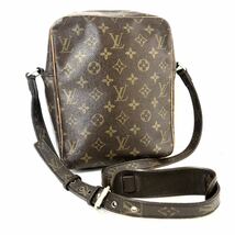 ■良品■希少廃盤■LOUIS VUITTON ルイヴィトン　プチマルソー　旧ダヌーブ　ショルダーバッグ　PVC×豚革　フランス製　コンパクト_画像2