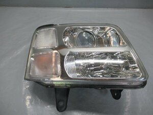  Chevrolet MW ME34S right head light headlamp STANLEY P1368 halogen driver`s seat side front original 23010.t