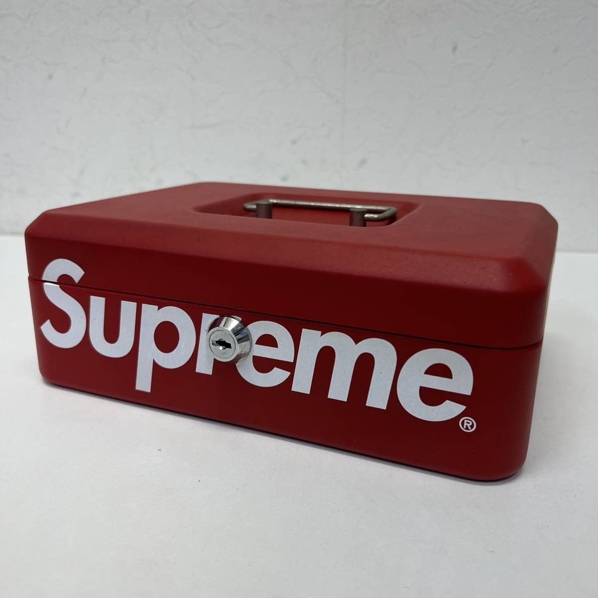 Yahoo!オークション -「supreme シュプリーム 17aw lock box ロック