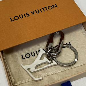 Louis Vuitton MP2290 ポルトクレ LVシャープ キーリング キーホルダー 新品 箱 レシート付き ルイヴィトン シルバー ホワイト 小物