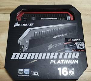 Dominator Platinum ROG Edition CMD16GX4M4B3200C16-ROG