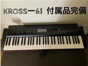 付属品完備KORG KROSS-61 コルグ外箱ソフトケース付き　乾電池使用OK