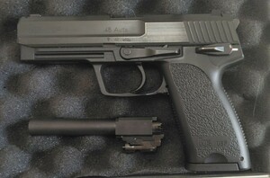 HK USP45　UMAREXカスタム ガスブローバック