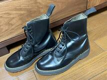 値下げ 美品 当時物 希少 英国製 ドクターマーチン Dr.Martens 8ホール UK4 23cm 黒 ブラック MADE IN ENGLAND 程度良好 Oi PUNK パンク_画像2