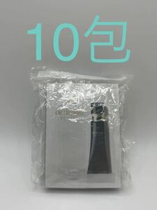 クレドポーボーテ タンクレームエクラn OC10 (ファンデーション)0.3g× 10包　新品未使用