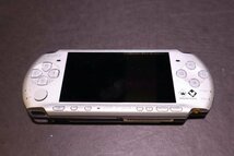 E716【ジャンク品】PSP-3000 本体のみ キングダムハーツ バッテリー欠品_画像1