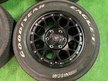 送料無料 ラジアルセット フェニーチェクロス XC8 ナスカー ホワイトレター 215/65R16 2017年製造 200系 ハイエース_画像3